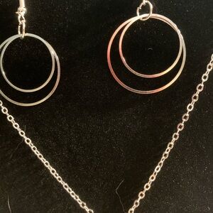 Elegant Silver Floating Hoop Necklace and Earring Set